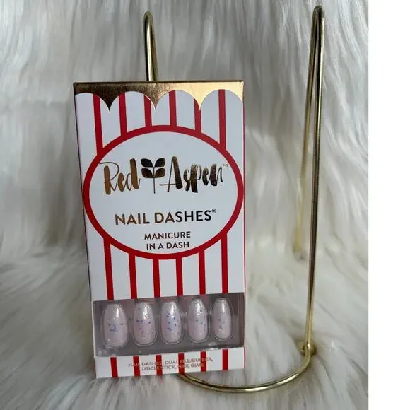 Red Aspen Nail Dashes- Parker's Popcorn (Pink Sparkly Coffin Nails) - Picture 1 of 6